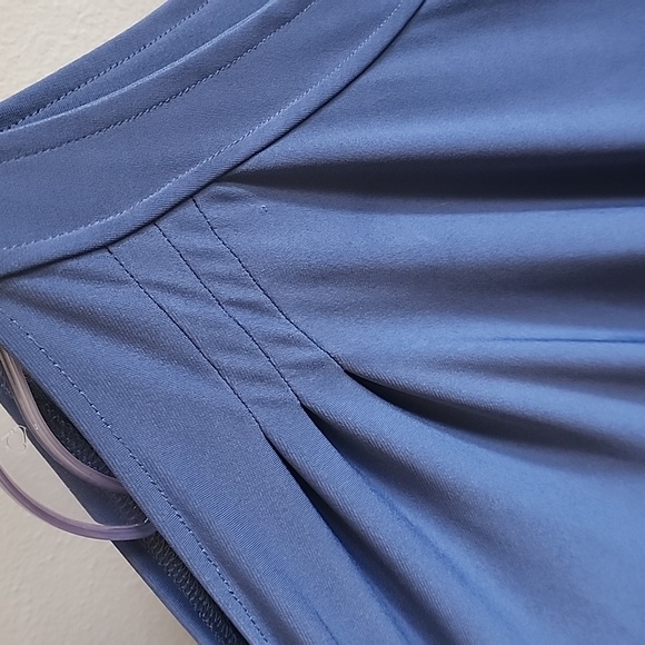 Venus - One Shoulder Dress - Picture 3 of 3